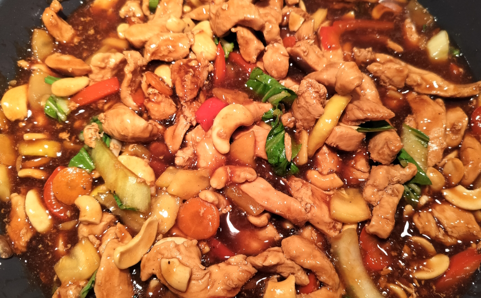 Kyckling med cashewnötter som på restaurang